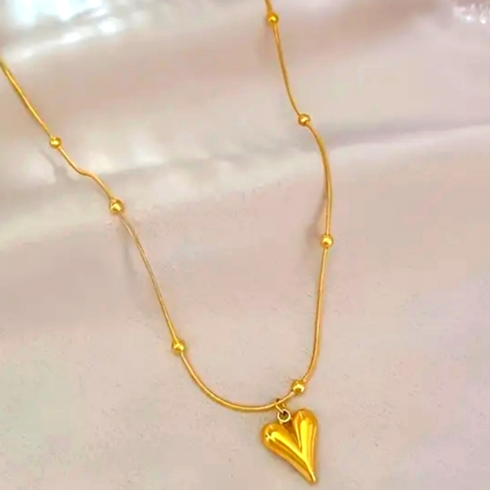 Gold plated over stainless steel necklace ✨️